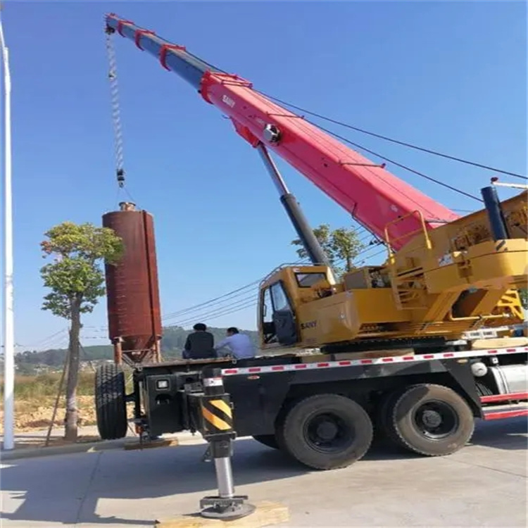 井陉县专业吊车租赁多少钱