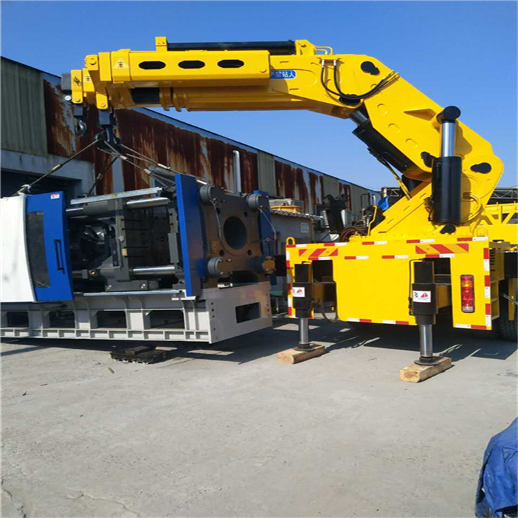 井陉县 大吨位折臂吊出租费用解析：一小时租赁多少钱